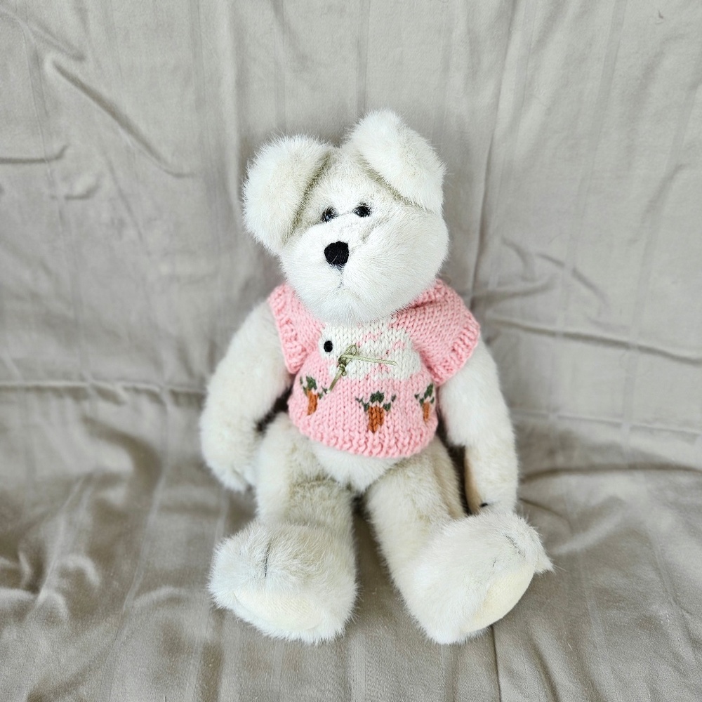 Boyds Bears Libby B. Bunster White w/ Pink Sweater Fully Jointed Retired 10"